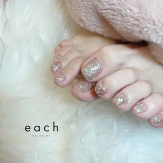 ネイル 𝒆𝒂𝒄𝒉 kanako 🕊のネイルデザイン