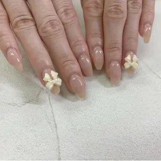ネイル Bianca🌼 Aokiのネイルデザイン