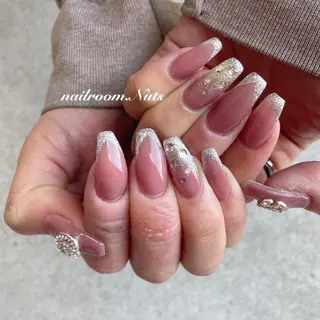 ネイル nailsalon Nutsのネイルデザイン