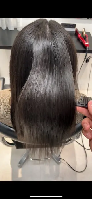 ロング amber池袋所属・美髪矯正・ブリーチ 矯正🫧秋元ゆたかのヘアスタイル