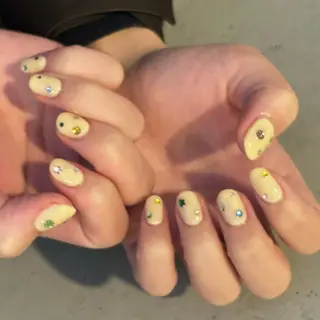 ネイル unwind ┊︎冬っぽネイル🧸のネイルデザイン