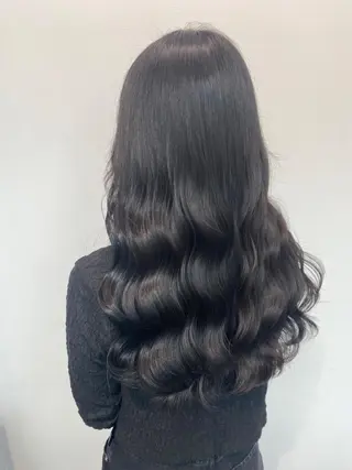 ロング カラー ⛄️冬の透明感 カラー⛄️大西のヘアスタイル