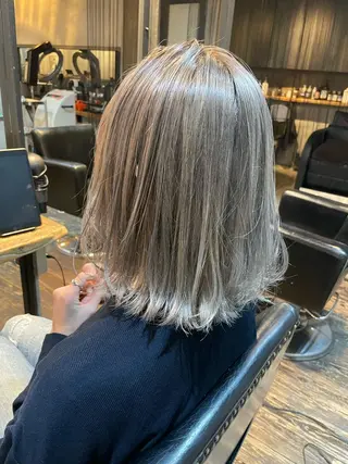 ミディアム カラー 國井 廉のヘアスタイル