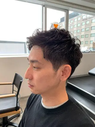 メンズ ヨシミ カズヤのヘアスタイル