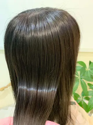 セミロング カラー ブリーチしない暖色 カラー🥀杉 優菜のヘアスタイル
