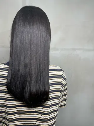 カラー 益 佑夏のヘアスタイル