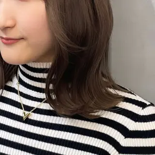 ミディアム カラー Rui/透明感カラー 暖色/レイヤーカットのヘアスタイル