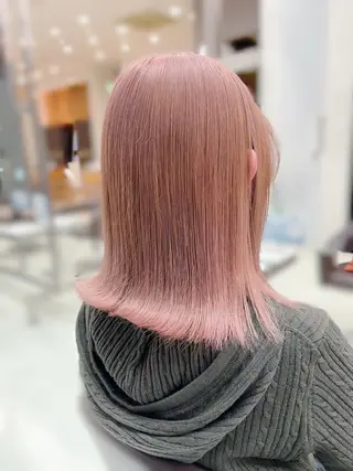 ミディアム WiLL   西宮店所属・wil西宮レイヤー 西村徹のヘアスタイル