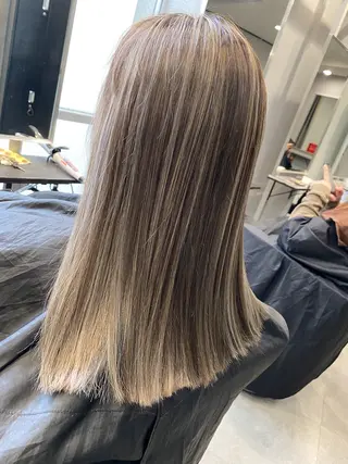 ロング 'oli所属・難波'oli【オリ】 美容室のヘアスタイル