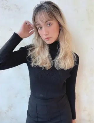 ロング Aujuaソムリエ 💎まな💎のヘアスタイル