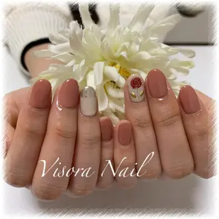 ネイル 美SORA ～ｳﾞｨｿﾗ～のネイルデザイン