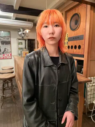 ミディアム カラー 篠江 廉のヘアスタイル