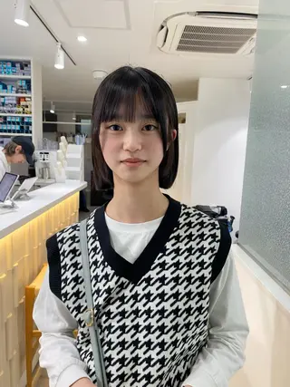 ミディアム AO所属・RISAKO 艶髪モテヘア🎀府中のヘアスタイル