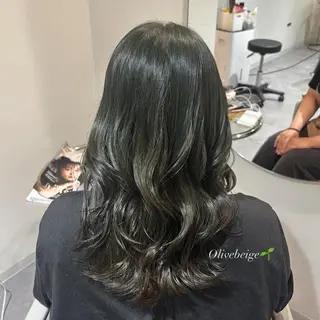 カラー Rely ante所属・美髪✨艶髪✨髪質改善 カラー特化❣️二宮遥のヘアスタイル