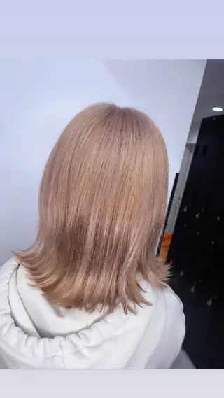 ミディアム カラー 魅力引き出しヘア🐾 るくものヘアスタイル