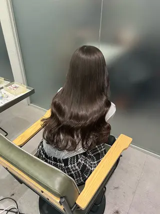 カラー SOL by shes 梅田茶屋町所属・NAO/ 髪質改善/艶カラーのヘアスタイル