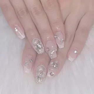 ネイル Mari 🎀六月移転のネイルデザイン