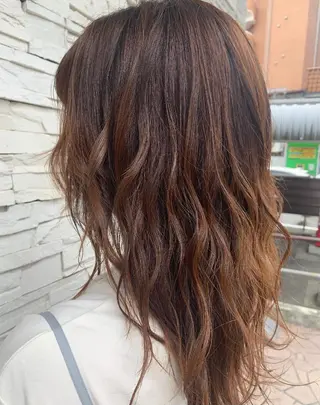 ロング ゆうき あすかのヘアスタイル