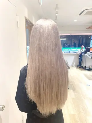 ロング カラー ハイトーンカラー新井 彩斗EIGHT新宿のヘアスタイル