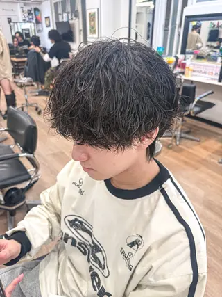 パーマ メンズ WAVEY2 ft.fifth MENS SALON 横浜西口店所属・井出 超月のヘアスタイル