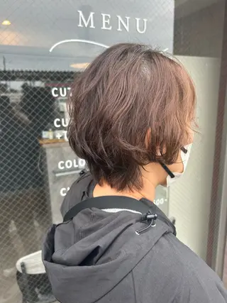 ショート カラー パーマ TELAHAIR 鎌取店所属・磯田 拳のヘアスタイル