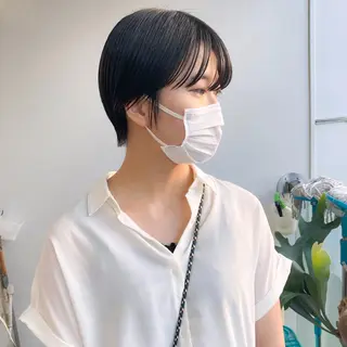 ショート カラー 中屋恵美🎨 Designカラーのヘアスタイル