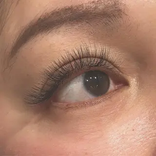 マツエク・マツパ Vero 〜private eyelash salon〜所属・完全個室 ☆VeroMaiのマツエク・マツパデザイン