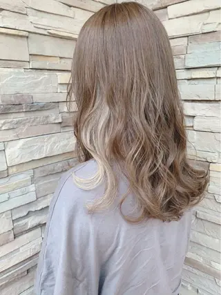 ミディアム カラー hair salon mtm所属・🕊mtm🫧梅田/ 定額制/透明感/艶髪のヘアスタイル