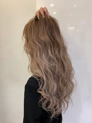 ロング カラー 韓国カラーエクステ 👑代表渡部雅己👑のヘアスタイル