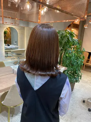 ミディアム カラー ボブ/巻ける縮毛矯正 /韓国レイヤーはなのヘアスタイル