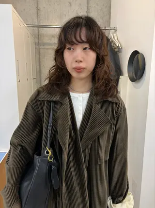 ミディアム パーマ NOUN所属・eri kinjoのヘアスタイル