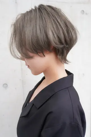 ショート grazie JAPANのヘアスタイル