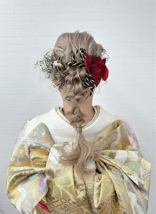 ロング ヘアアレンジ GRANLUSSO 〜グランルッソ駅前店所属・木口 嘉美のヘアスタイル