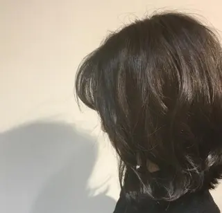 ミディアム カラー しのはら まどかのヘアスタイル