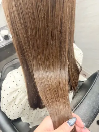 セミロング カラー FRAME＋spa&hair roomなんば駅前店所属・🦋タナカ ヒナ🦋 ブリーチなしカラーのヘアスタイル