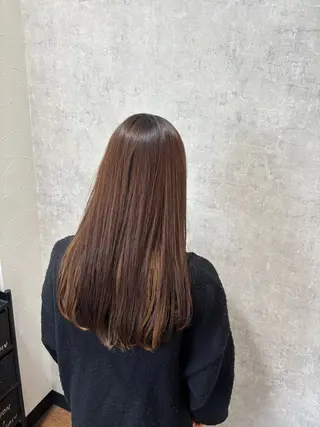 ロング 下山 萌華のヘアスタイル