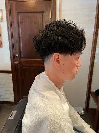 ショート BARBERSHOP DALIE所属・喜瀬 慎斗のヘアスタイル