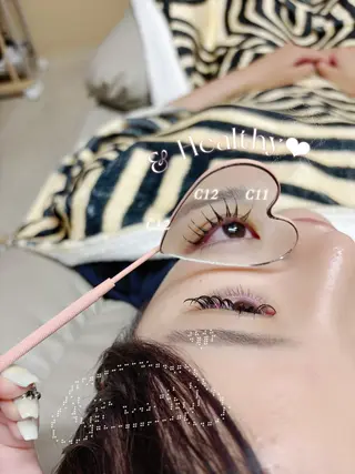 マツエク・マツパ 𝕂𝕪𝕦𝕟𝕠 韓国風/束感/恵比寿のマツエク・マツパデザイン