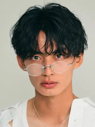 パーマ メンズ 原宿波巻きスパイラル パーマTOSHIのヘアスタイル