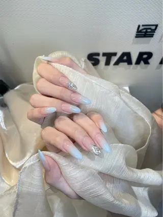 ネイル ひまわり 🌻Miharuのネイルデザイン