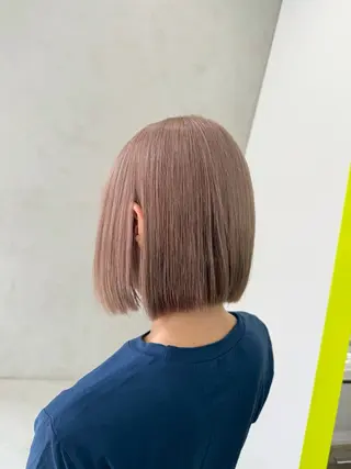 ショート ブリーチ/Wカラー✨ ベージュ/平良 颯寿のヘアスタイル
