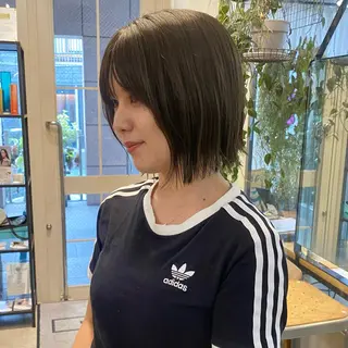 ミディアム カラー noa/ 渋谷のヘアスタイル