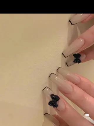 ネイル BETTER ME ネイルサロン池田公園のネイルデザイン