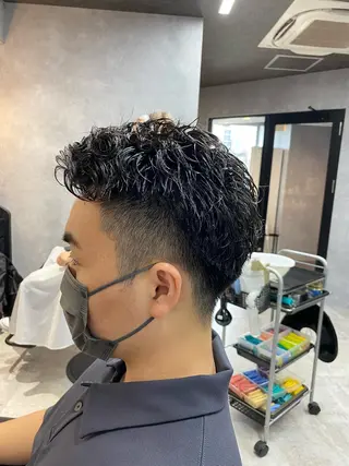 パーマ メンズ 大阪メンズヘアのプロ 高橋 直希のヘアスタイル