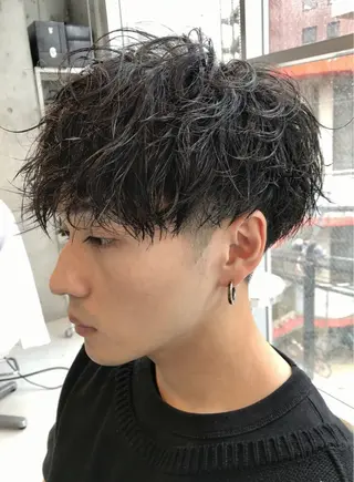 ショート カラー パーマ メンズ キッズ 栄💗メンズパーマ| ハイトーン|haruのヘアスタイル