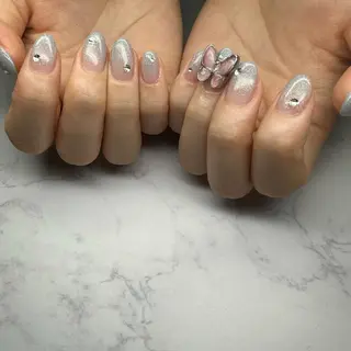 ネイル 369所属・🐕 369のネイルデザイン