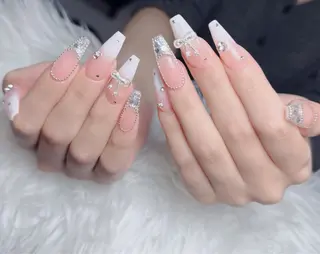 ネイル Lenie Nail Salonのネイルデザイン