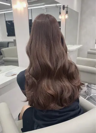 ロング レイヤー・ブリーチ kiyotoshiのヘアスタイル