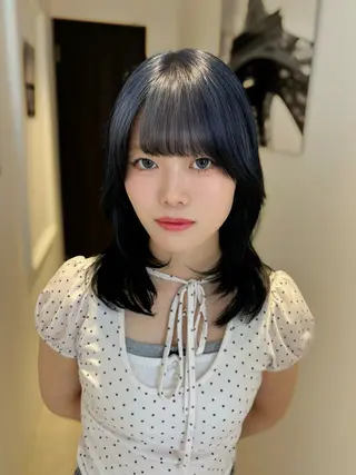 ミディアム カラー 🍒しの🍒 透明感カラー/カットのヘアスタイル