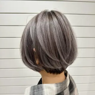 ショート 🌈神バズり 100%色🌈のヘアスタイル